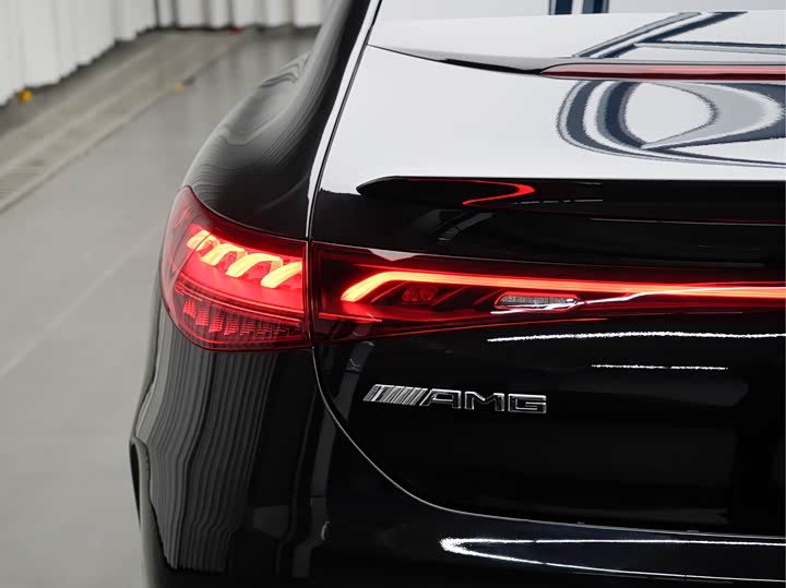 Mercedes-Benz EQE AMG 2023 2023款 AMG EQE 53 4MATIC+