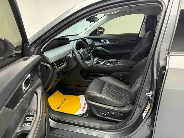 Changan UNI-K Hybrid 2022 2022款 蓝鲸iDD 130km 1.5T 尊贵型