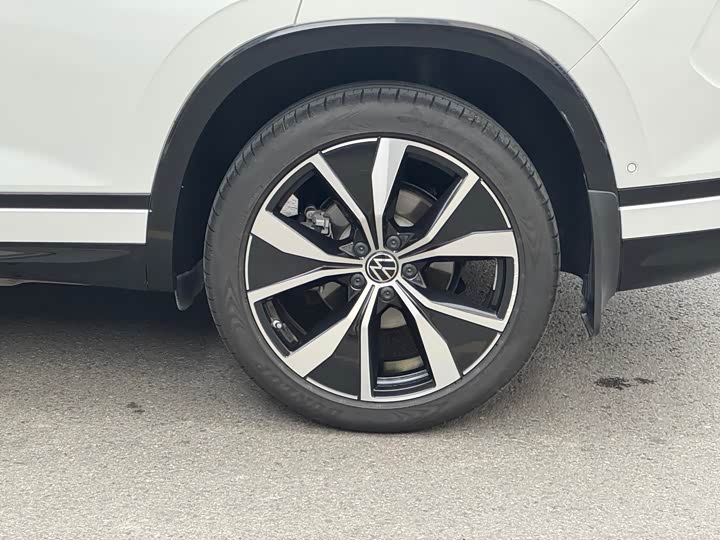 Volkswagen Tayron X 2023 2023款 330TSI 两驱旗舰智慧版