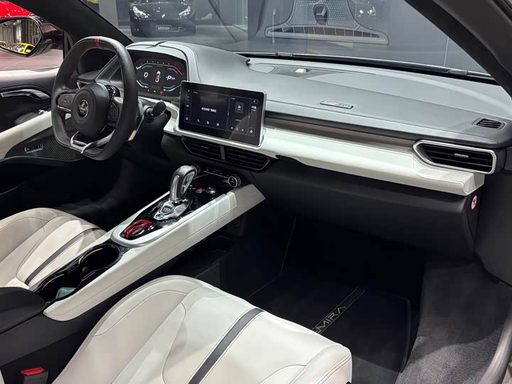 Lotus Emira 2021 2021款 2.0T DCT First Edition