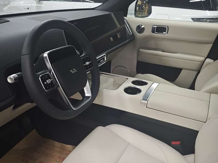 LiXiang L6 2025 2025款 Max 智能焕新版