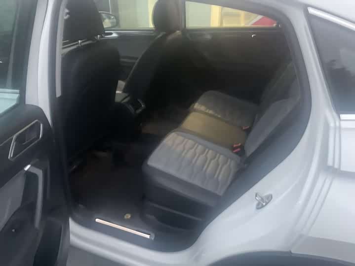 Volkswagen Tiguan X 2022 2022款 330TSI 两驱越享版