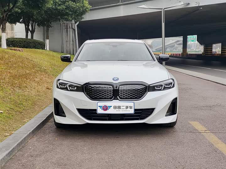 BMW i3 2025 2025款 eDrive 40 L 曜夜套装