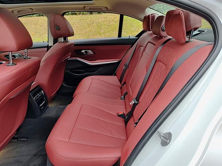 BMW i3 2025 2025款 eDrive 40 L 曜夜套装