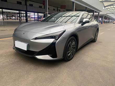 BAIC Arcfox Alpha S5 2025 2025款 560PRO 185kW