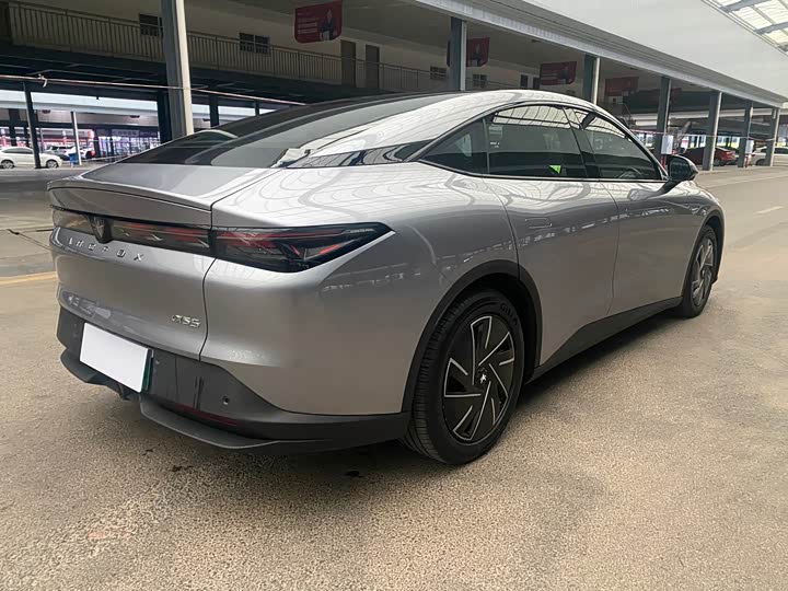 BAIC Arcfox Alpha S5 2025 2025款 560PRO 185kW