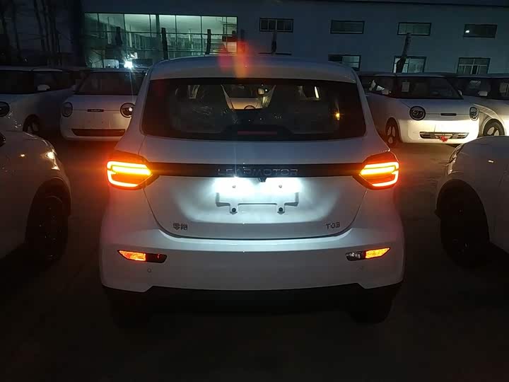 Leapmotor T03 2025 2025款 310舒享版