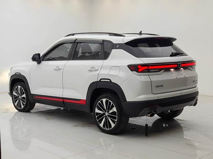 Changan CS35 Plus 2022 2022款 蓝鲸NE 1.4T DCT尊贵型