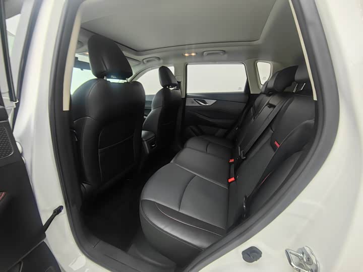 Changan CS35 Plus 2022 2022款 蓝鲸NE 1.4T DCT尊贵型