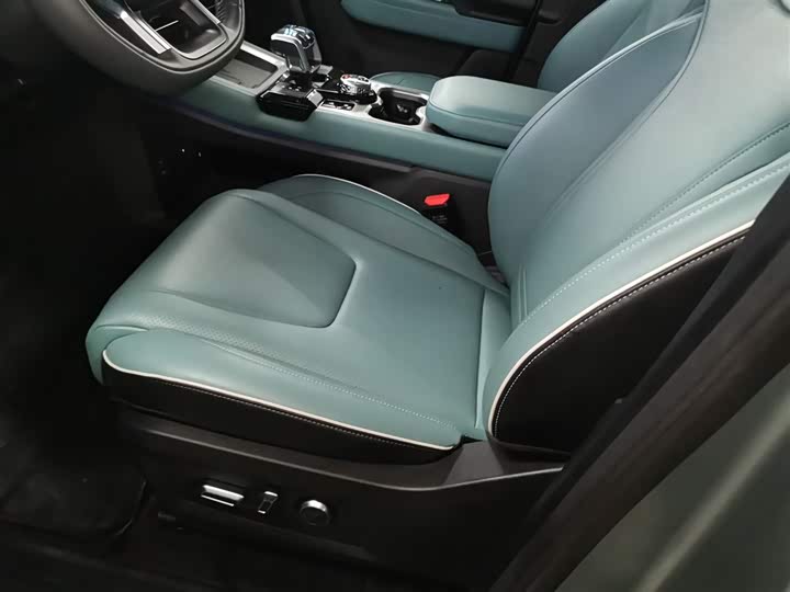 Jetour Freedom 2025 2025款 2.0TD XWD征服