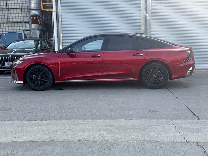 Hongqi H6 2023 2023款 2.0T 致臻版