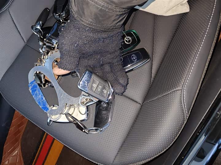 Volkswagen Passat 2025 2025款 出众款 380TSI 星空龙腾版