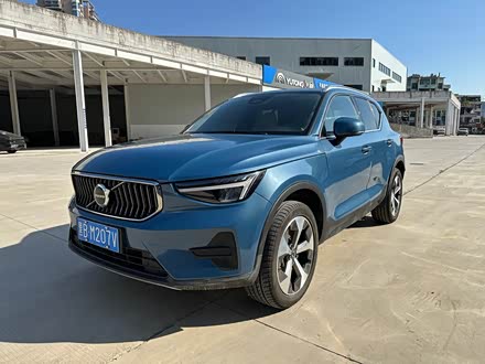 Volvo XC40 2024 2024款 B4 四驱智远豪华版