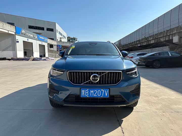 Volvo XC40 2024 2024款 B4 四驱智远豪华版