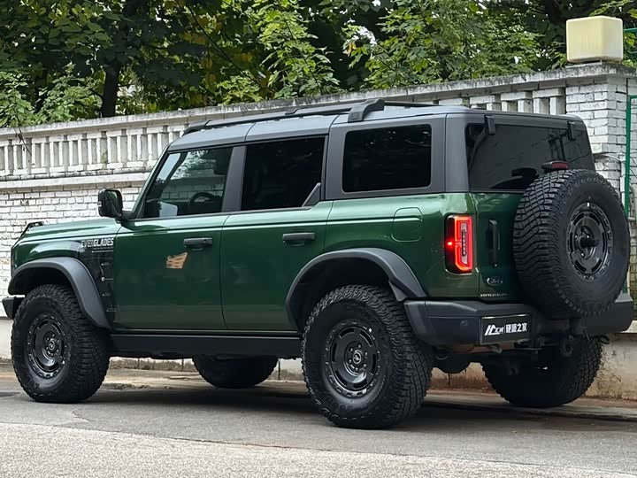 Ford Bronco 2024 2024款 2.3T 大沼泽地