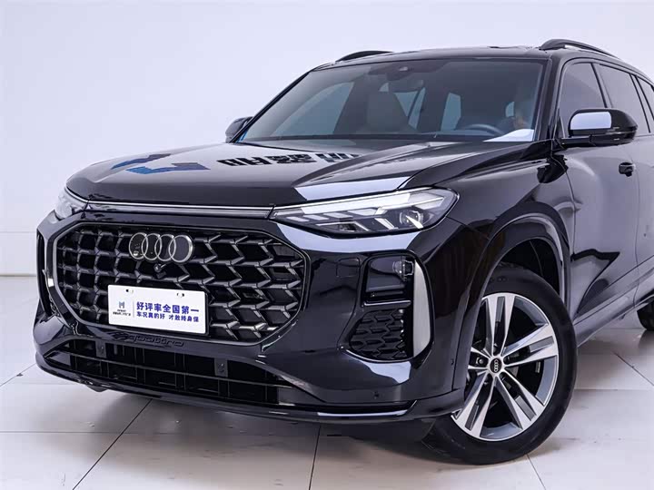 Audi Q6 2023 2023款 45 TFSI quattro 齐云型 飞骑套装