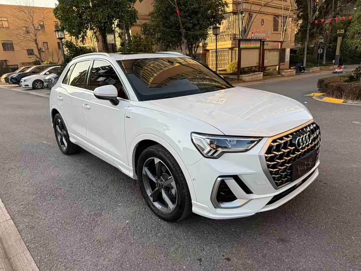 Audi Q3 2024 2024款 35 TFSI 时尚动感型