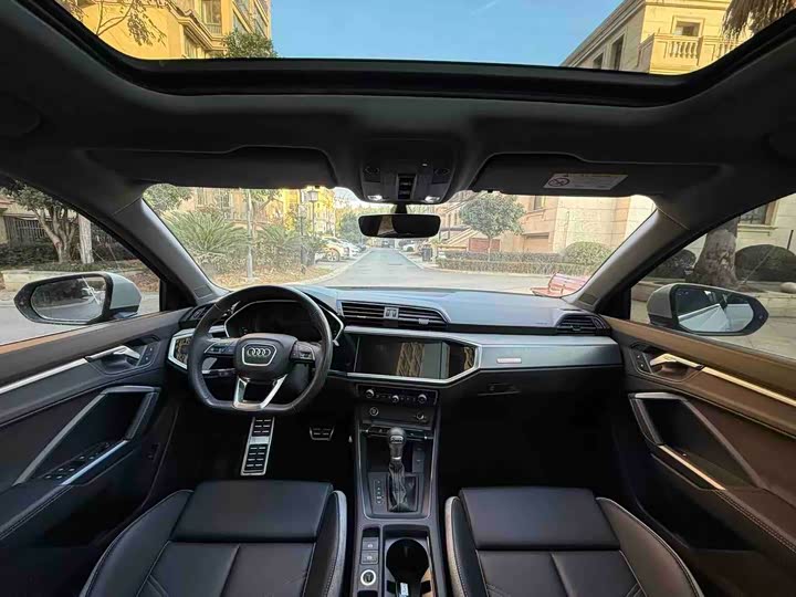 Audi Q3 2024 2024款 35 TFSI 时尚动感型