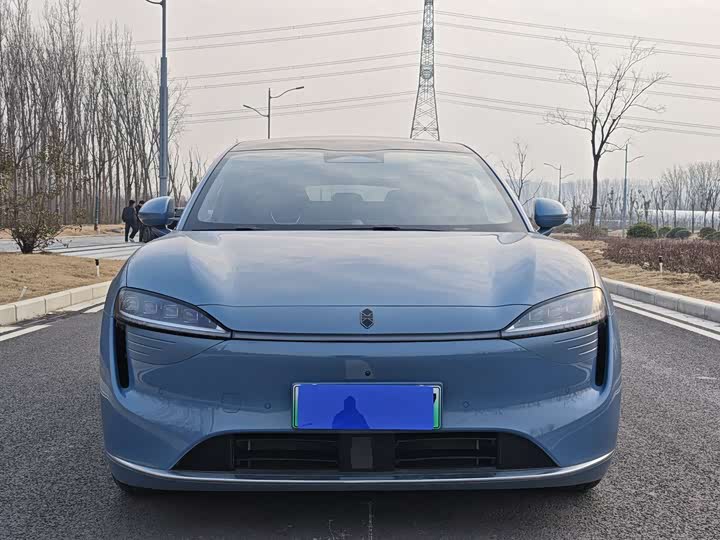 Luxeed R7 2025 2025款 增程 251km Pro