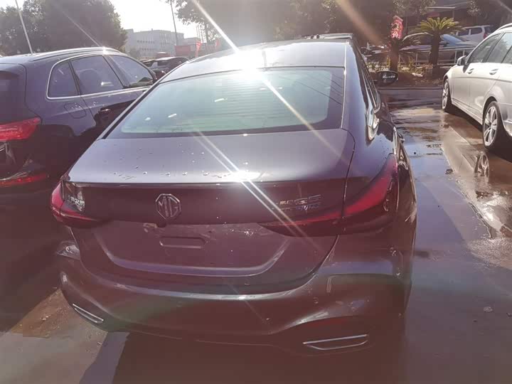 MG Motor 5 2025 2025款 180DVVT 全球豪华版