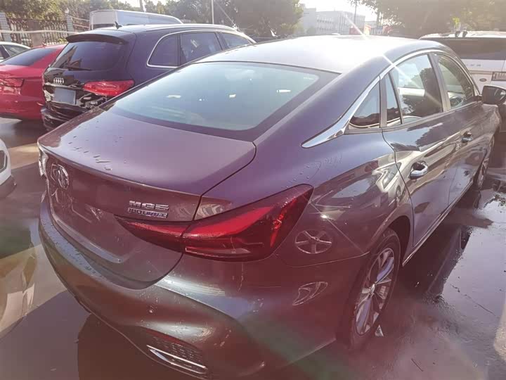 MG Motor 5 2025 2025款 180DVVT 全球豪华版