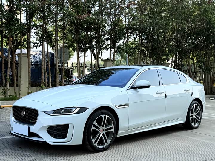 2024 Jaguar XE L