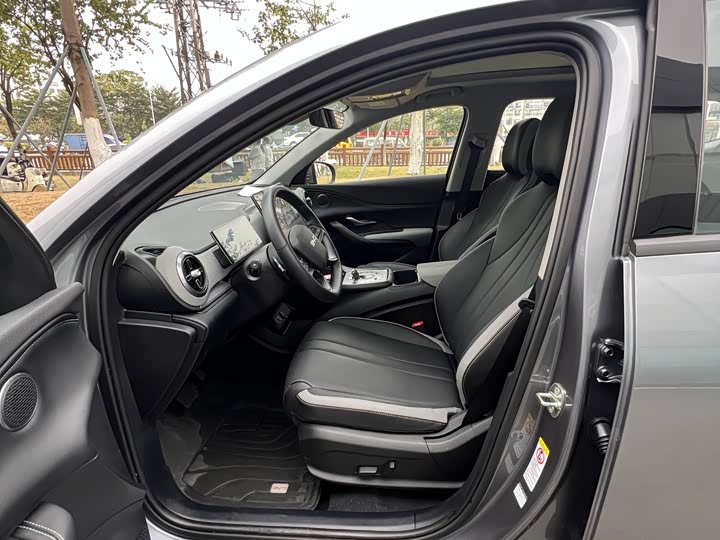 BYD Sea Lion 05 DM-i Hybrid 2025 2025款 DM-i 智驾版 115KM旗舰型