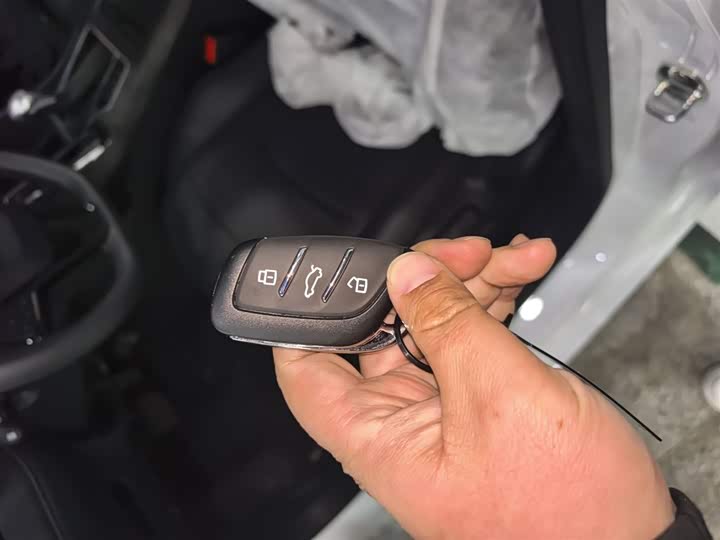 Roewe i5 2026 2026款 1.5L CVT豪华版