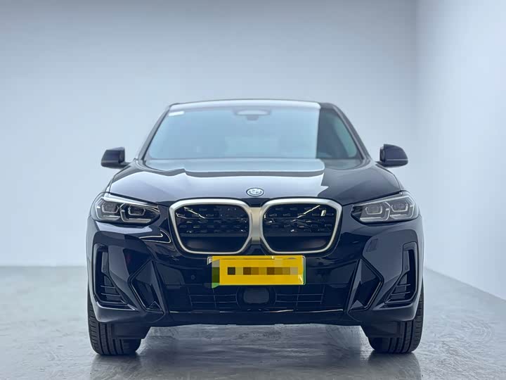 2024 BMW iX3