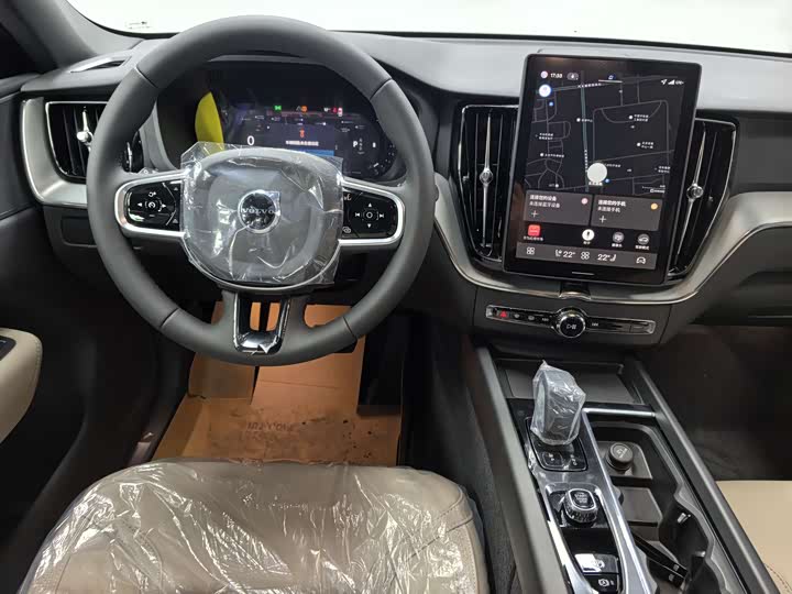 Volvo XC60 2026 2026款 B5 四驱智逸豪华版