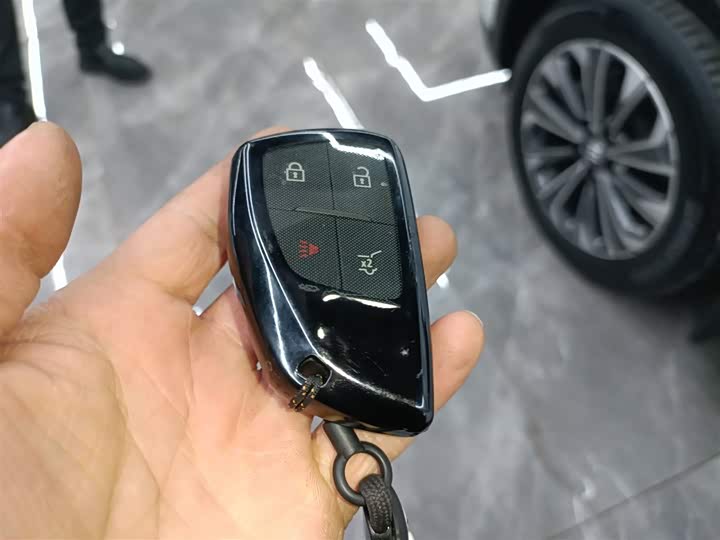 Buick Envision Plus 2025 2025款 昂科威Plus 28T 两驱白金版