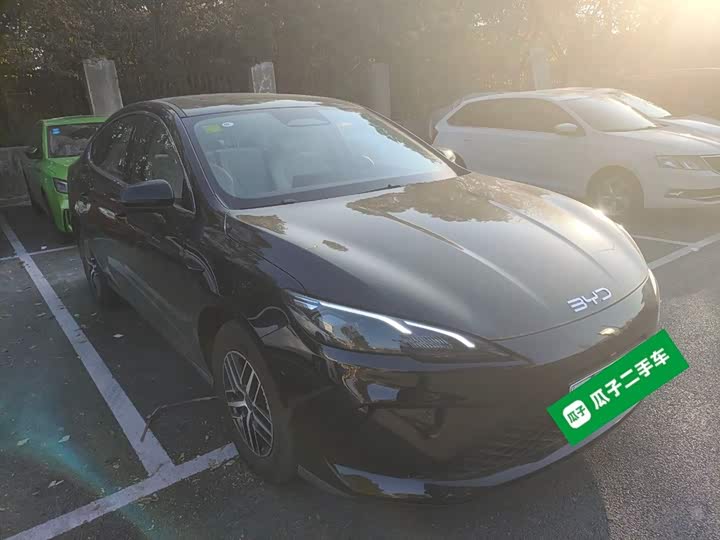 BYD Seal 05 DM-i Hybrid 2025 2025款 DM-i 智驾版 120KM旗舰型