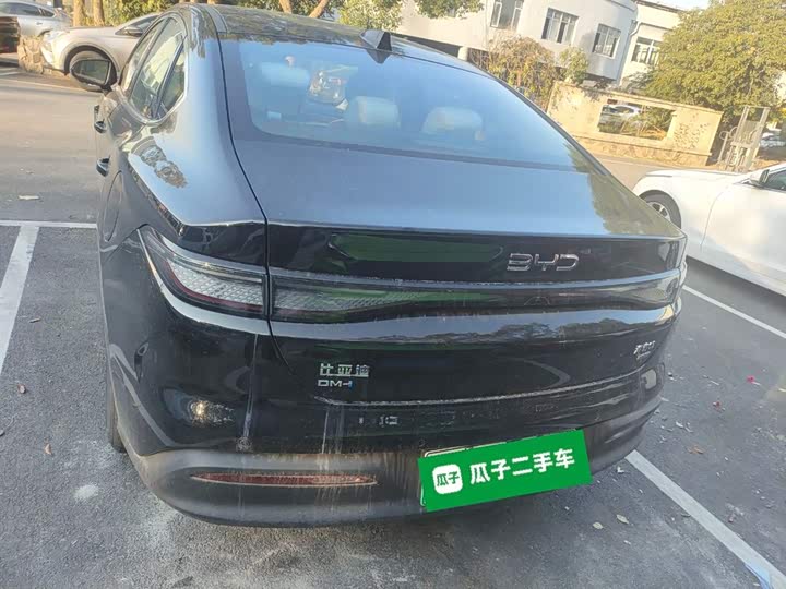 BYD Seal 05 DM-i Hybrid 2025 2025款 DM-i 智驾版 120KM旗舰型