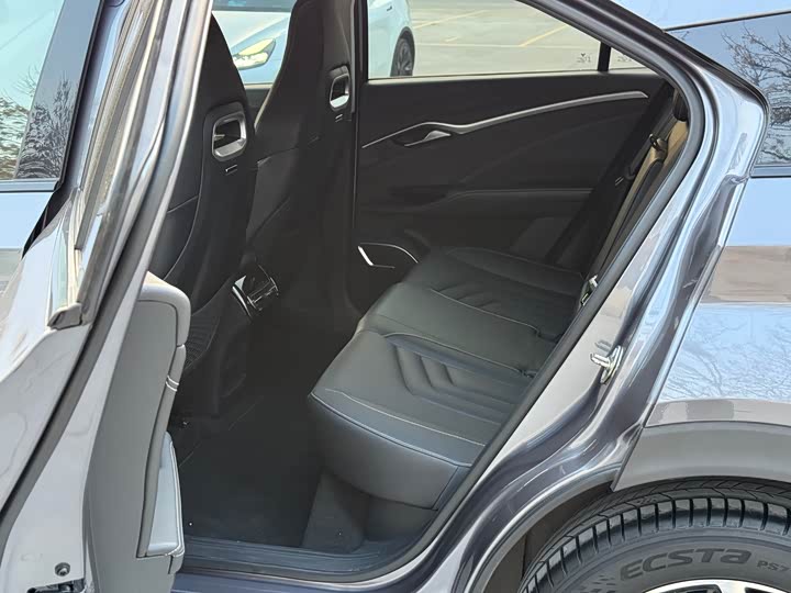 Hozon U 2022 2022款 智400 Pro 三元锂