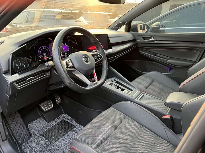 Volkswagen Golf GTI 2021 2021款 380TSI DSG GTI