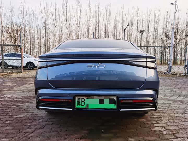 BYD Seal 07 DM-i Hybrid 2025 2025款 DM-i 1.5T 125km 旗舰型