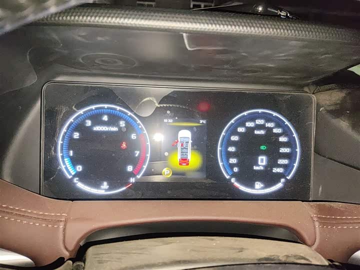 Geely Okavango 2022 2022款 1.8TD DCT豪华型 7座