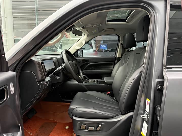 Haval H9 2024 2024款 2.0T 汽油四驱探境版