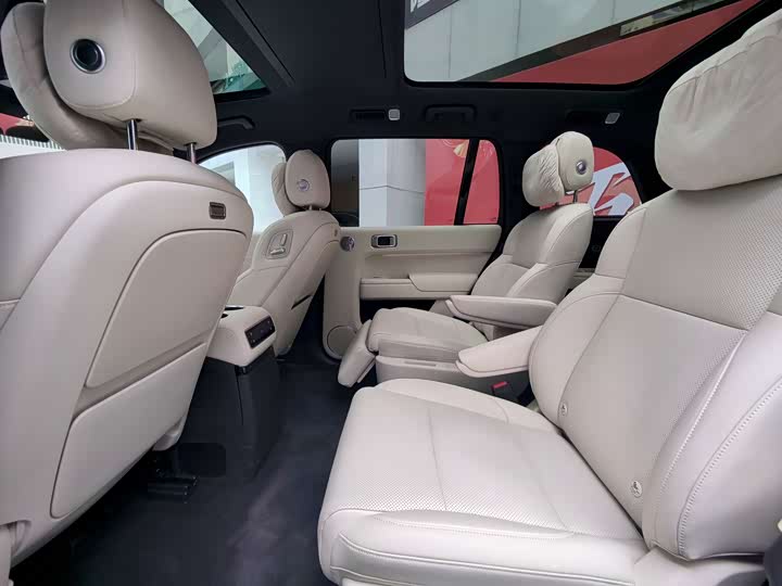 LiXiang L9 2025 2025款 Ultra 智能焕新版