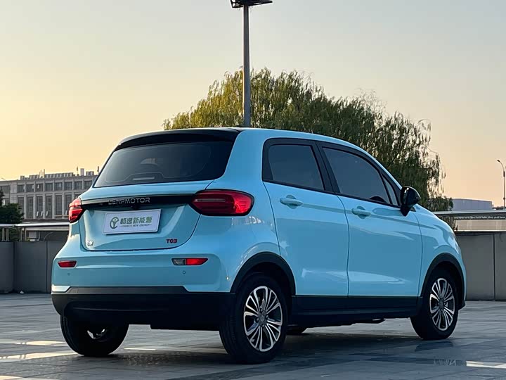 Leapmotor T03 2025 2025款 403舒享版