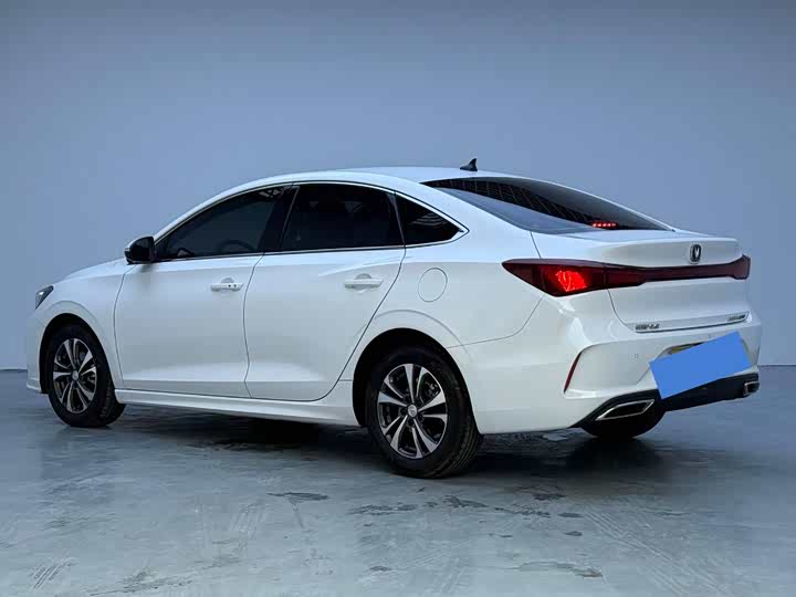 Changan Eado Plus 2025 2025款 PLUS 1.4T 双离合高能版