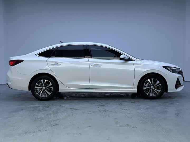 Changan Eado Plus 2025 2025款 PLUS 1.4T 双离合高能版