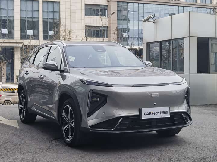 Geely Galaxy L7 2025 2025款 EM-i 115km 探索+版