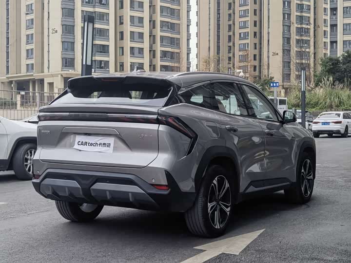 Geely Galaxy L7 2025 2025款 EM-i 115km 探索+版