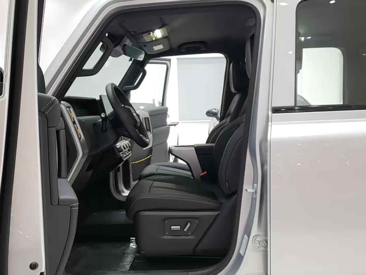 Chery iCar V23 2025 2025款 401两驱进阶版