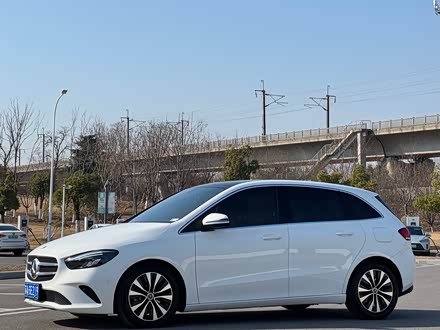 Mercedes-Benz B-Class 2021 2021款 B 200 动感型
