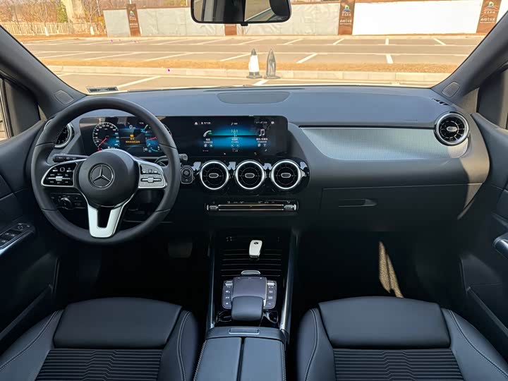 Mercedes-Benz B-Class 2021 2021款 B 200 动感型