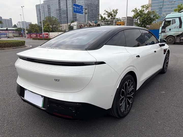 Zeekr 007 2025 2025款 后驱智驾版 75kWh