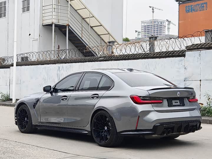 BMW M3 2023 2023款 M3四门轿车 M xDrive 雷霆版