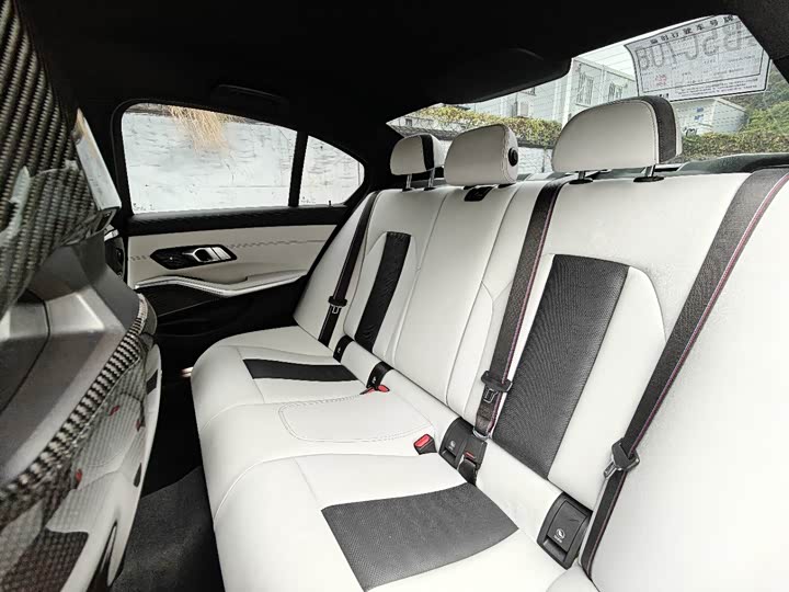 BMW M3 2023 2023款 M3四门轿车 M xDrive 雷霆版